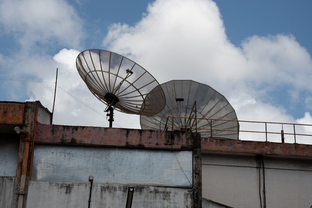 Satellite dish and broadcast transmission equipment